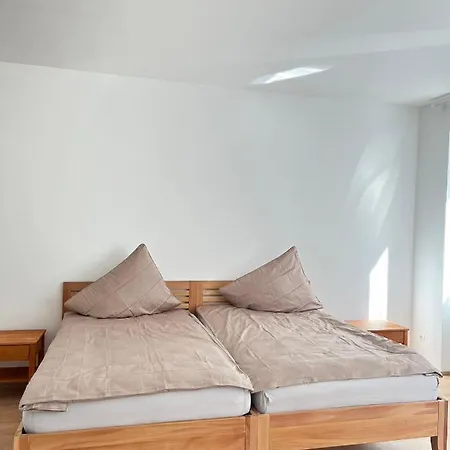 Sonnenblume בית הארחה 3*